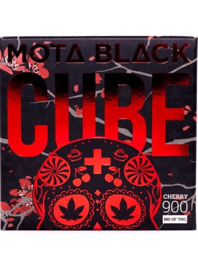 Black Cherry 900mg Chocolate Cube (Mota)